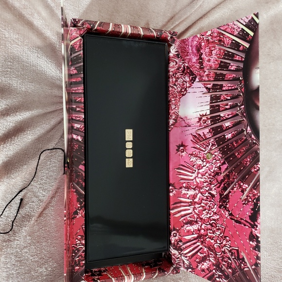 Pat McGrath Mothership V  Bronze Seduction Palette - Picture 2 of 3